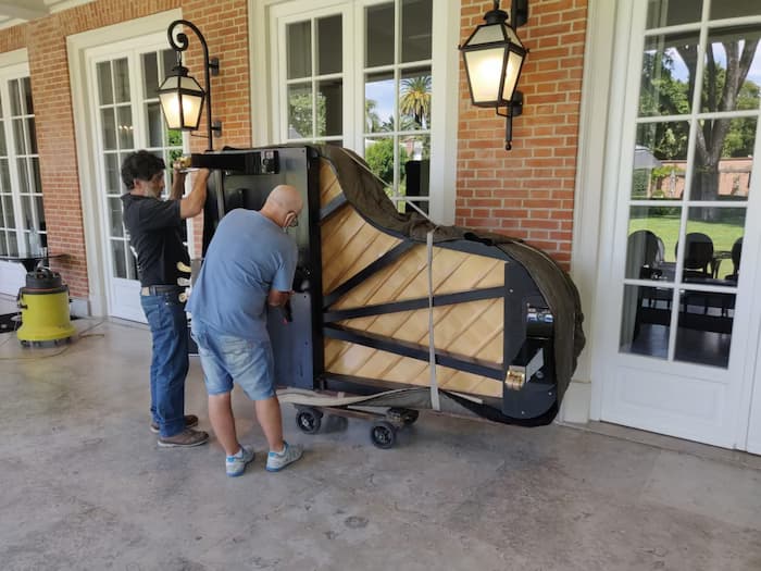 Piano de cola desarmado